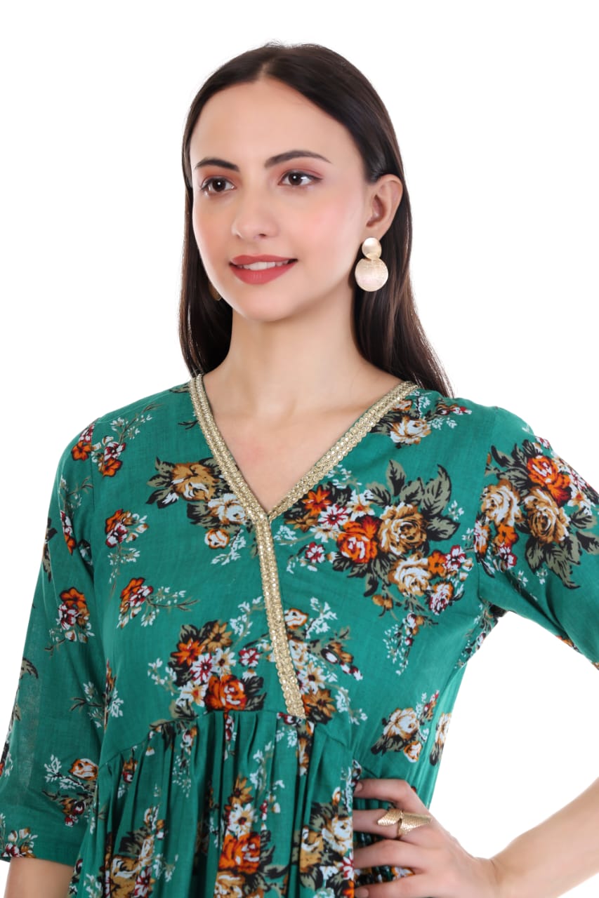 Green Floral Printed V-Neck Kurti