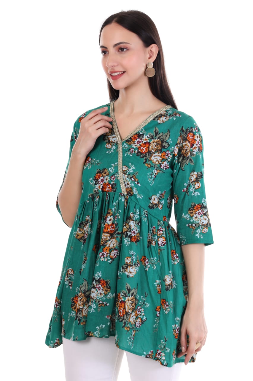 Green Floral Printed V-Neck Kurti