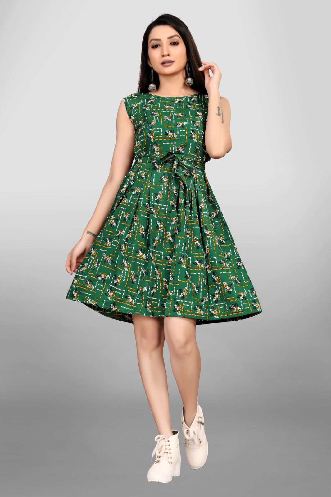 Green Geometric Printed Casual Dress